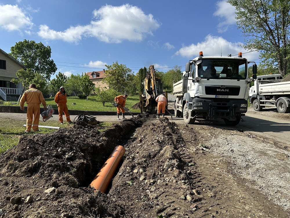 Санација Улице Живојина Табаковића у Великој Моштаници