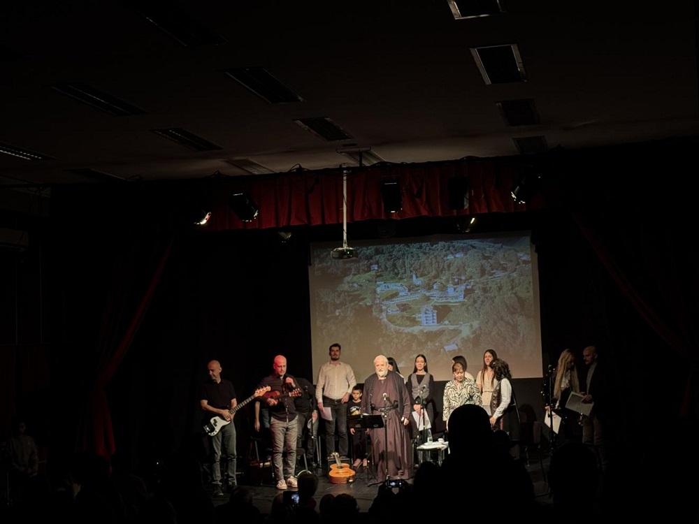 Одржан хуманитарни концерт за манастир Бијеле воде код Љубовије