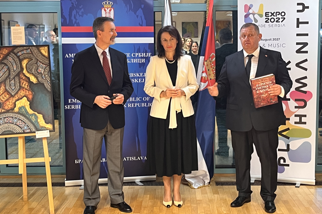 Изложба савременог сликарства из збирке Галерије 73 одржана у Амбасади у Братислави