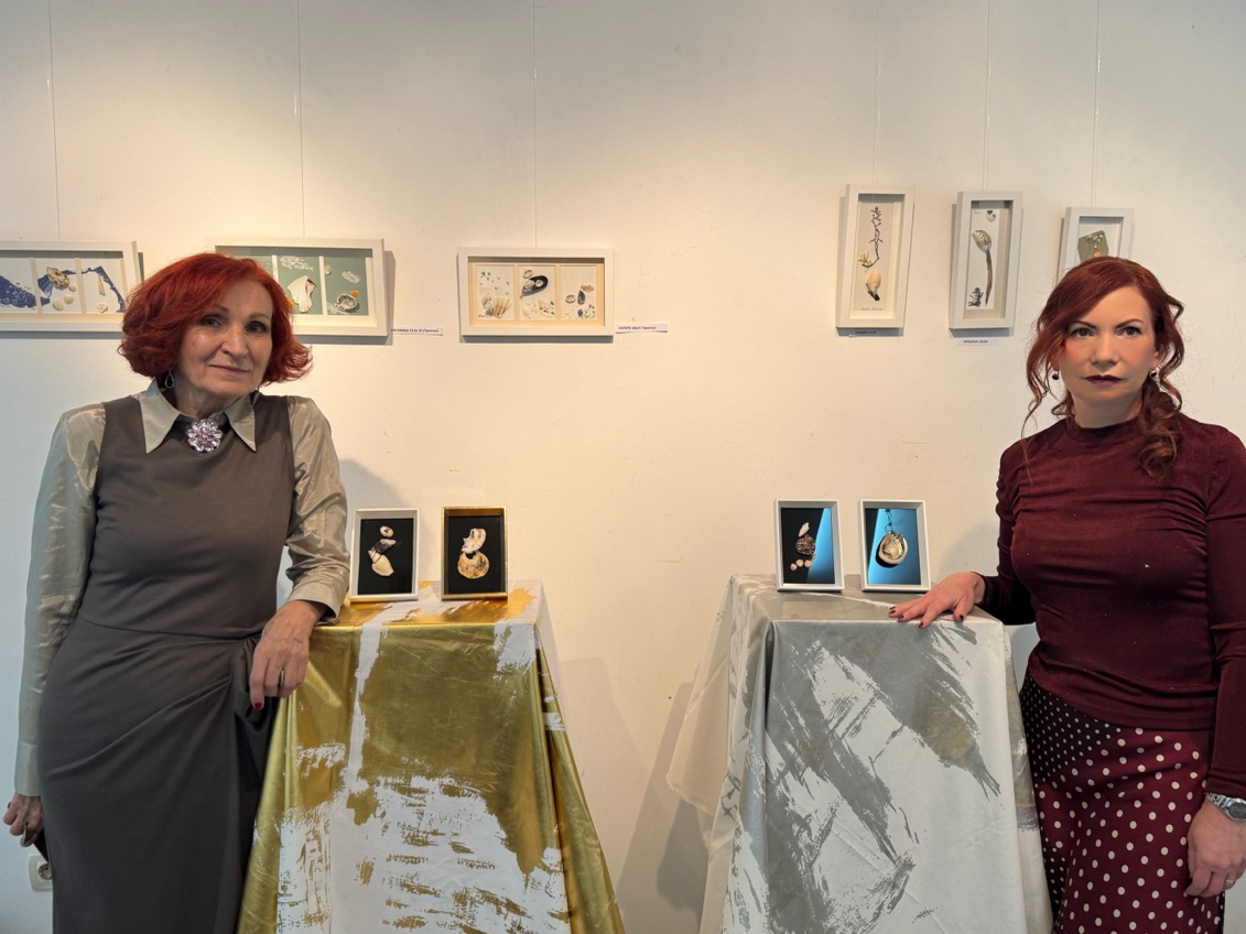 Отворена изложба минијатура „Расаница илузије“