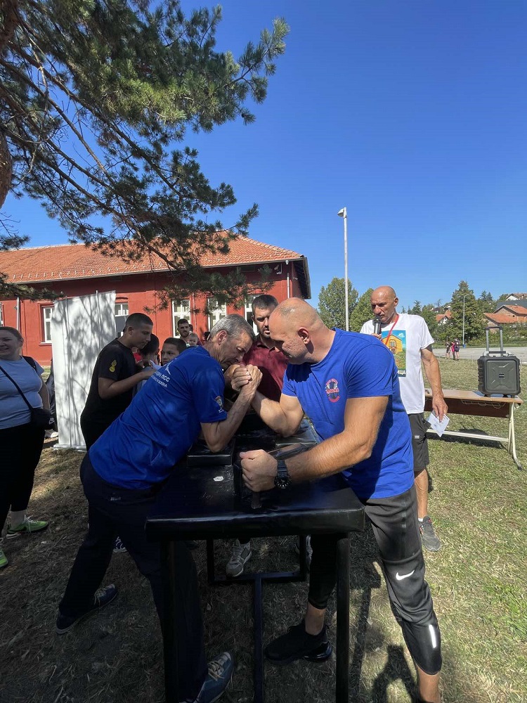 Одржана Олимпијада старих спортова у Остружници