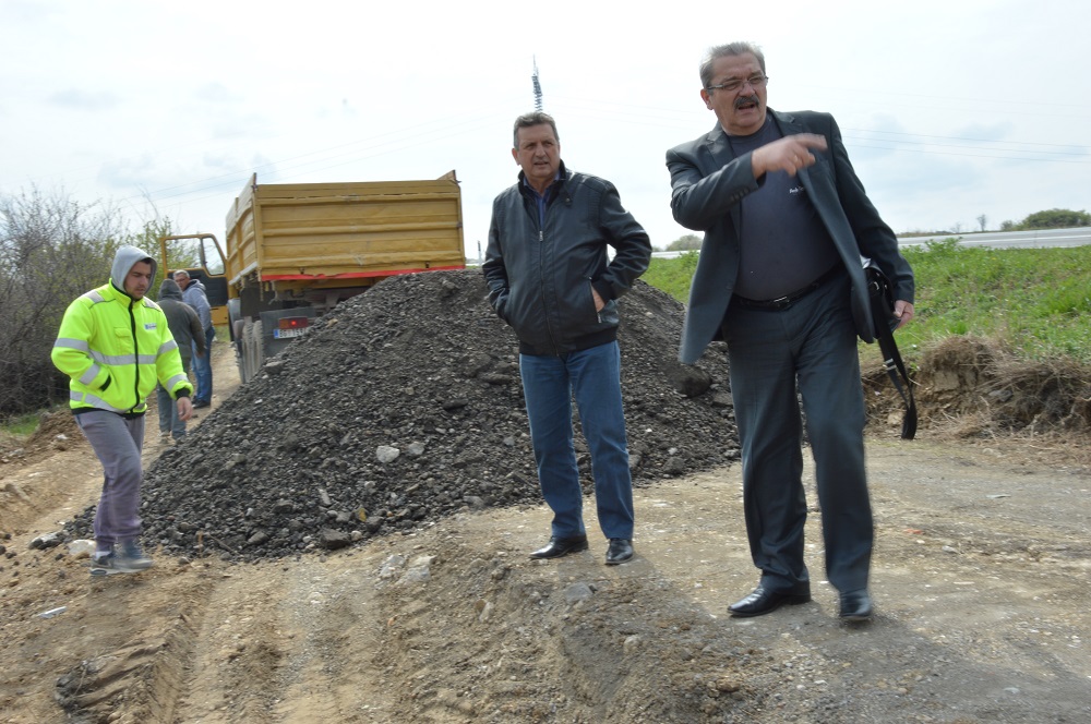 Почели завршни радови на уређењу атарског пута Дрењак-Липак у Рушњу