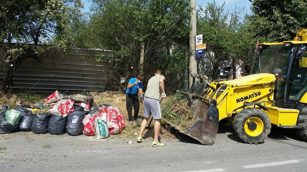 Акција чишћења у насељу Рушањ