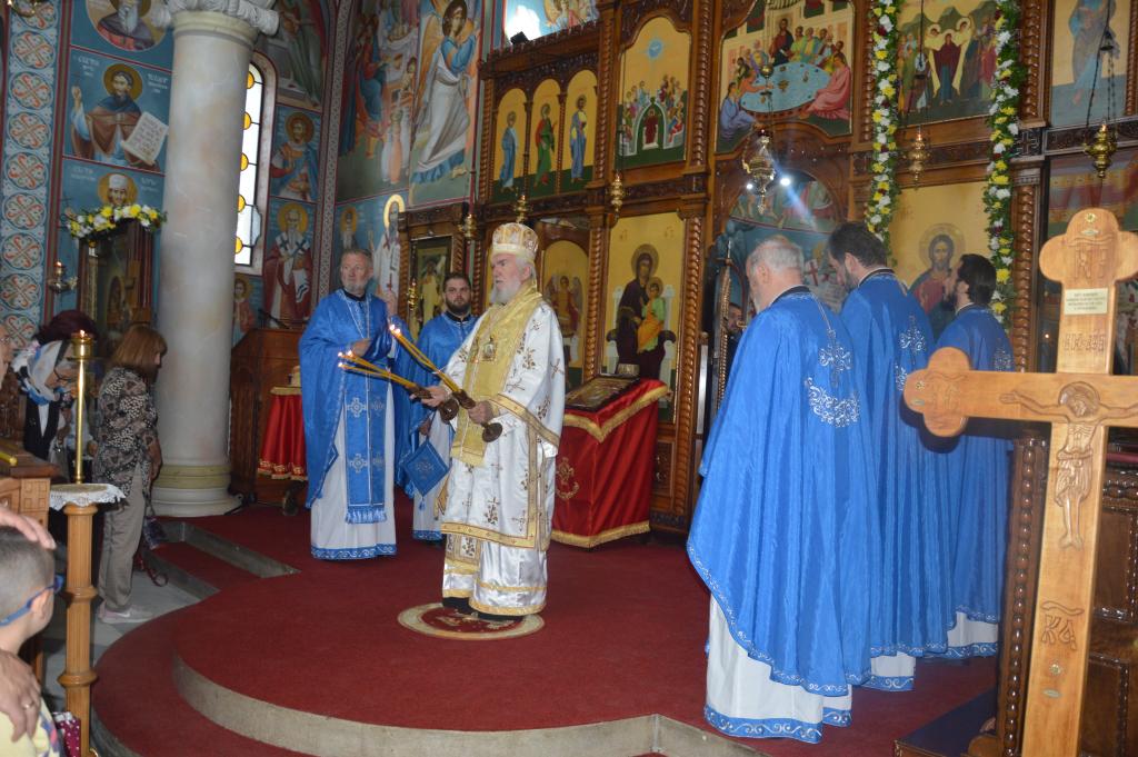 Обележен Спасовдан у Храму Вазнесења Господњег у Жаркову