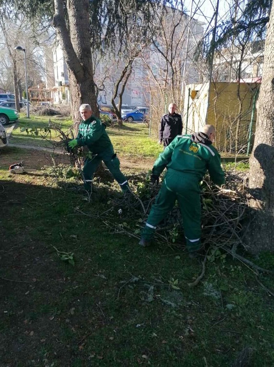 Пролећно уређење зелених површина