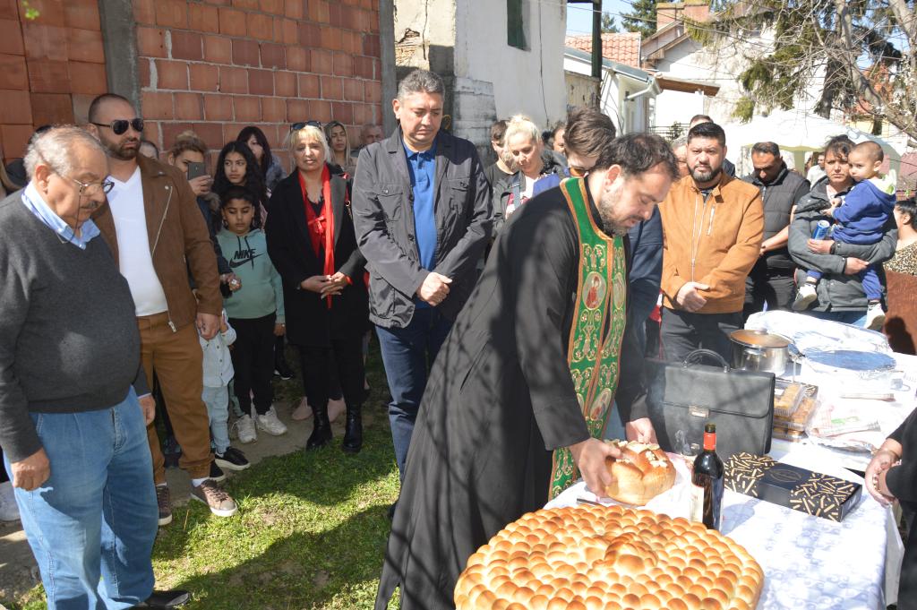 Роми у Жаркову обележили славу Тетка Бибију