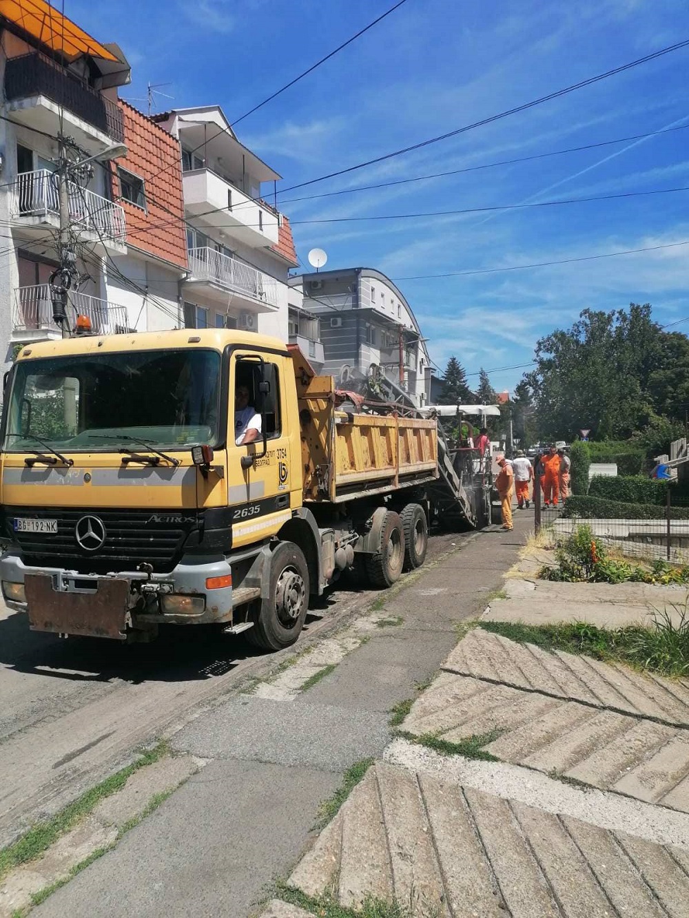 Почело уређење дела Улице Здравка Јовановића у насељу Беле воде