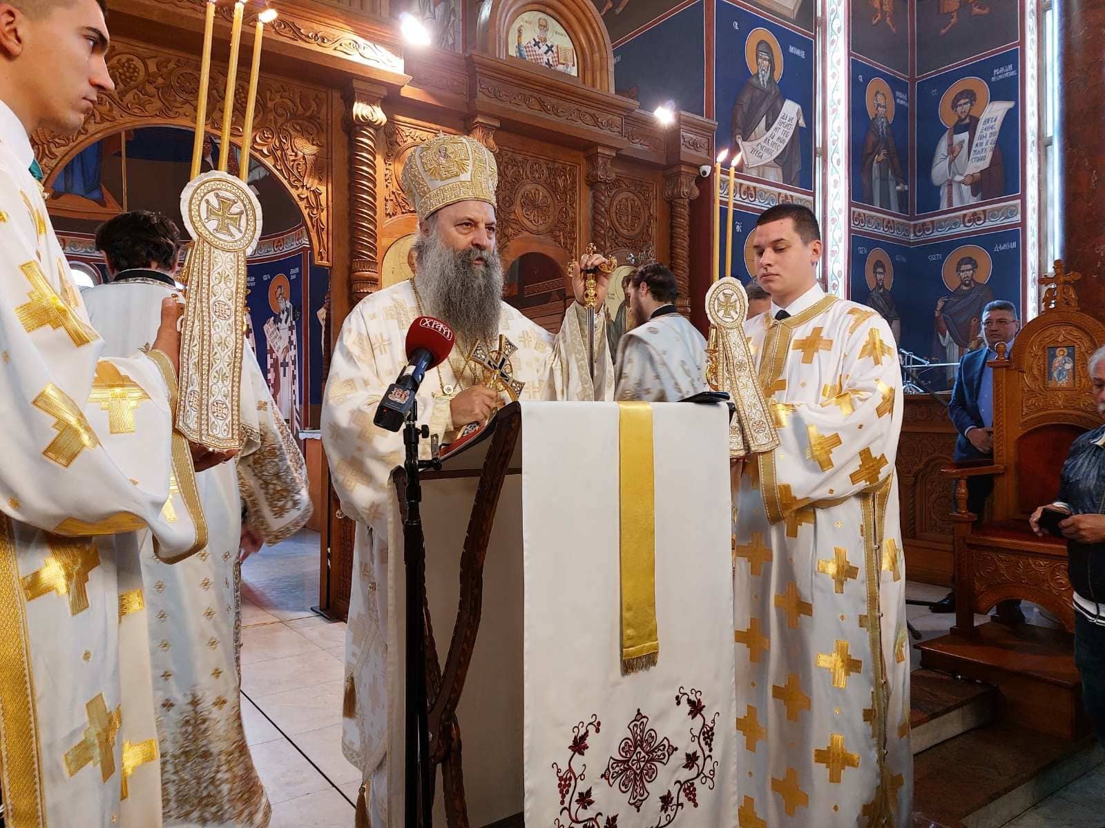 Патријарх Порфирије богослужио у Цркви Свете Петке на Чукаричкој падини